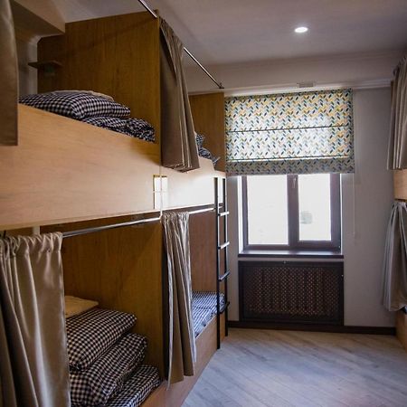 בישקק People Hostel מראה חיצוני תמונה