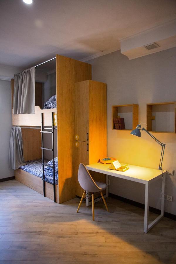 בישקק People Hostel מראה חיצוני תמונה