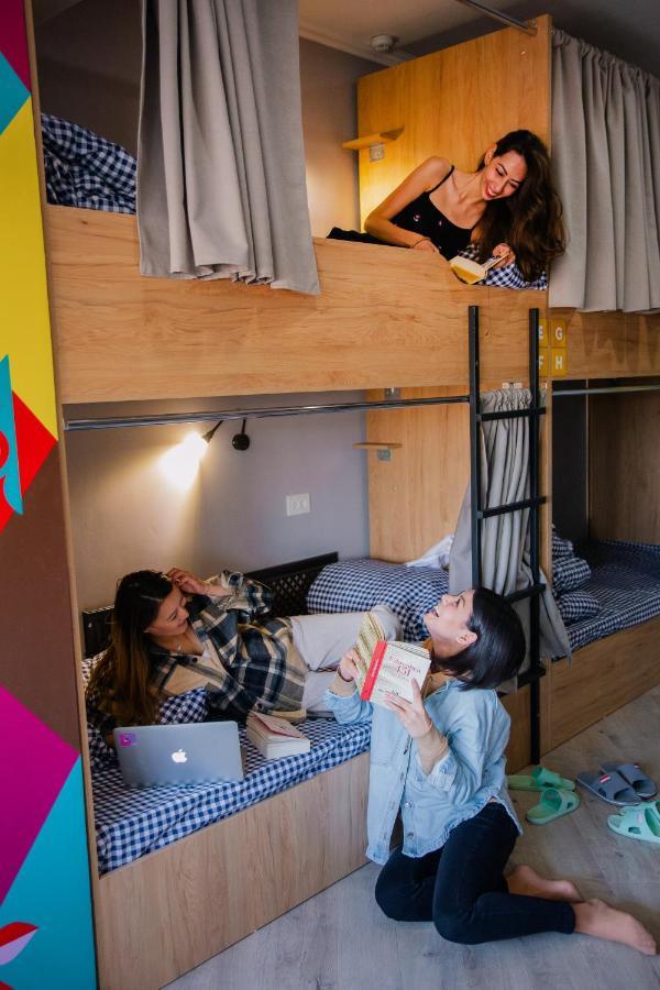 בישקק People Hostel מראה חיצוני תמונה