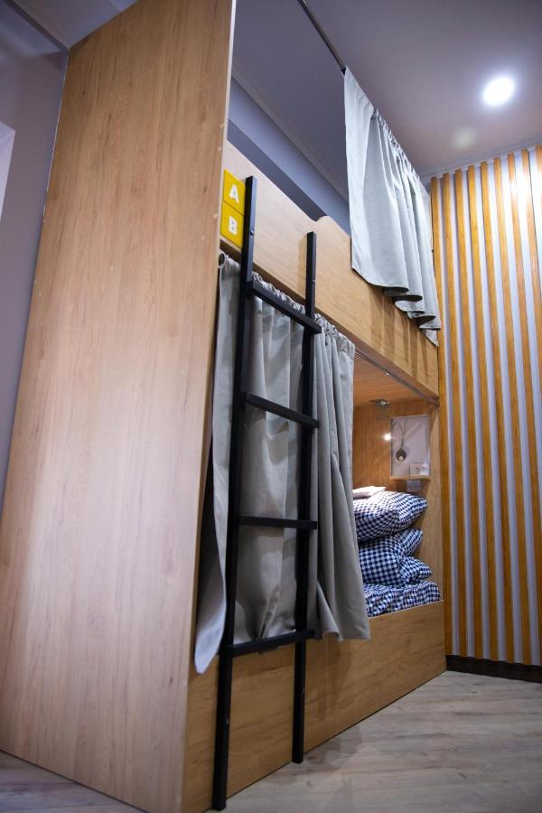 בישקק People Hostel מראה חיצוני תמונה