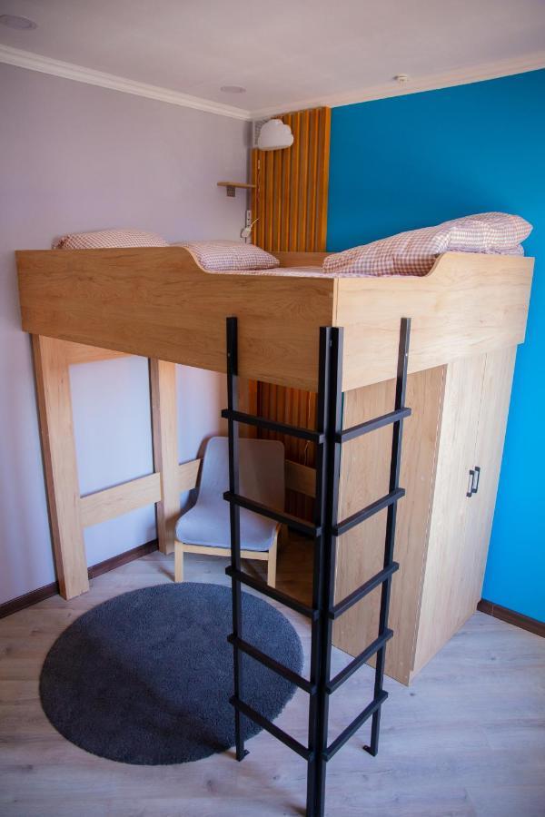 בישקק People Hostel מראה חיצוני תמונה