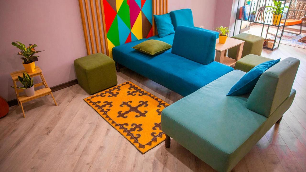 בישקק People Hostel מראה חיצוני תמונה